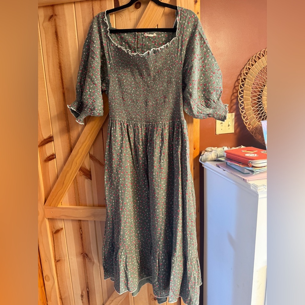 Fin & Vince Green Floral Dress organic cotton